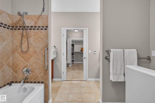 #20 18343 Lessard Rd Nw, Edmonton, AB - Indoor
