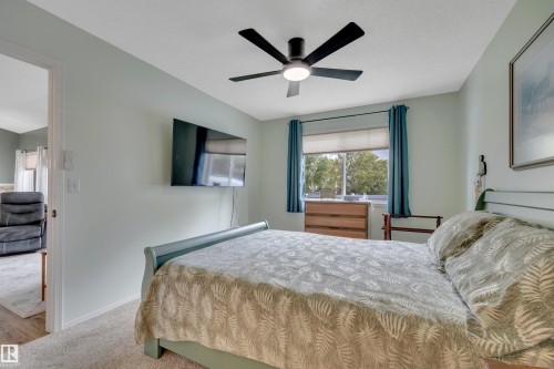 #62 4410 52 Ave, Wetaskiwin, AB - Indoor Photo Showing Bedroom
