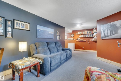 #62 4410 52 Ave, Wetaskiwin, AB - Indoor