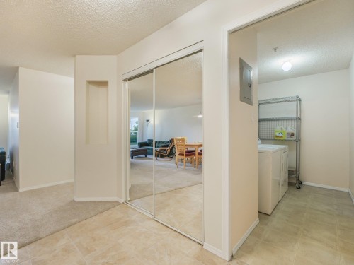 #114 10511 42 Av Nw, Edmonton, AB - Indoor Photo Showing Laundry Room