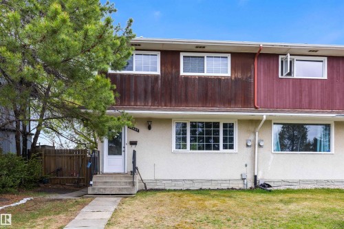 11447 39 Avenue Nw, Edmonton, AB - Outdoor