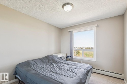 #7419 7327 South Terwillegar Dr Nw, Edmonton, AB - Indoor Photo Showing Bedroom