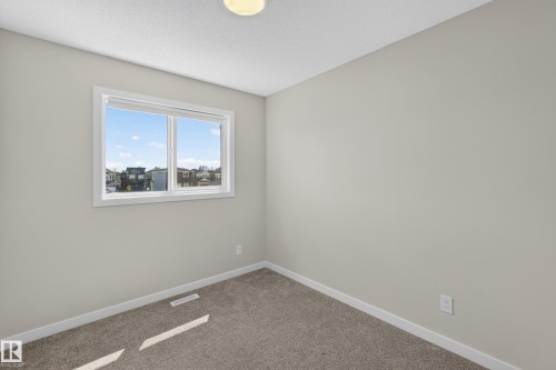 749 Southfork Drive, Leduc, AB - Indoor Photo Showing Other Room
