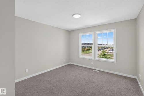 749 Southfork Drive, Leduc, AB - Indoor Photo Showing Other Room