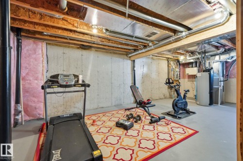 1793 Keene Crescent Sw, Edmonton, AB - Indoor Photo Showing Basement