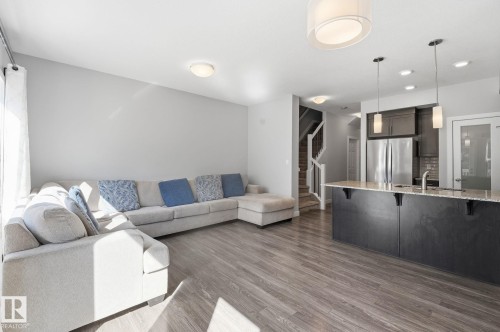 1793 Keene Crescent Sw, Edmonton, AB - Indoor