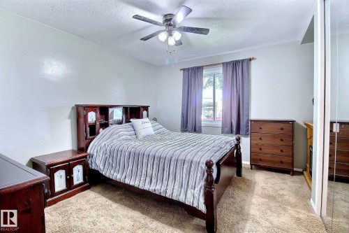 9743 65 Avenue Nw, Edmonton, AB 