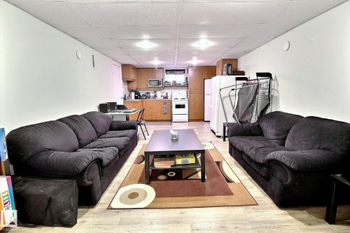 9743 65 Avenue Nw, Edmonton, AB 