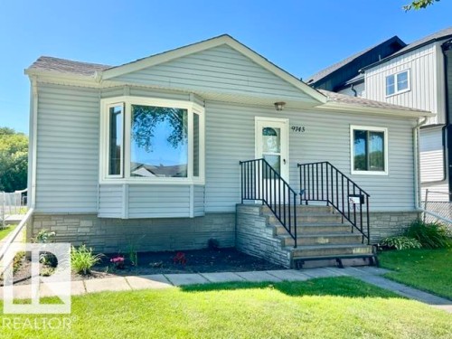 9743 65 Avenue Nw, Edmonton, AB 