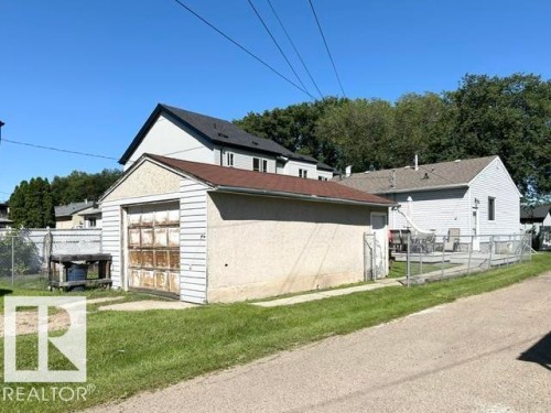 9743 65 Avenue Nw, Edmonton, AB 