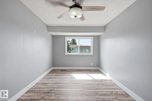 234 Dickinsfield Court Nw, Edmonton, AB - Indoor Photo Showing Other Room