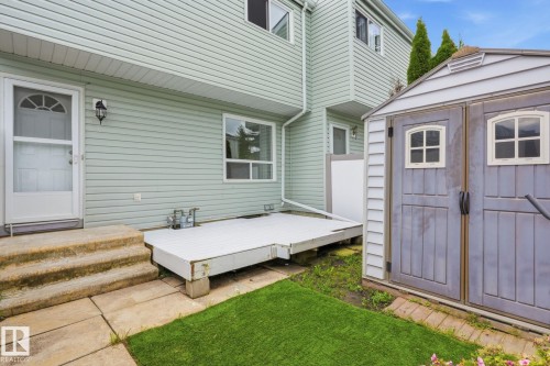 234 Dickinsfield Court Nw, Edmonton, AB - Outdoor With Exterior