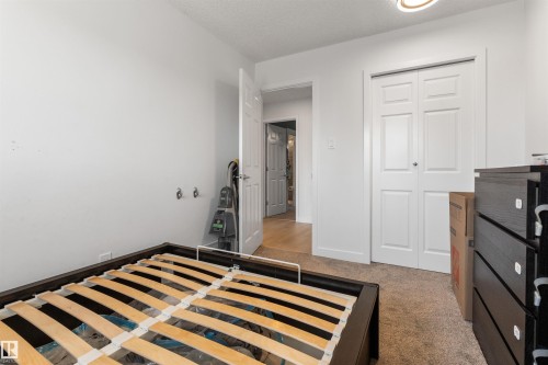 10612 10 Avenue Nw, Edmonton, AB - Indoor Photo Showing Bedroom