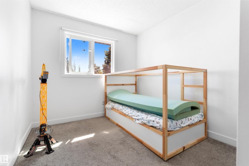 10612 10 Avenue Nw, Edmonton, AB - Indoor Photo Showing Bedroom
