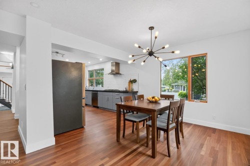 8860 93 Street Nw, Edmonton, AB - Indoor Photo Showing Dining Room