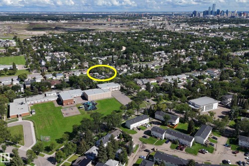 12202 127 Street Nw, Edmonton, AB - Outdoor With View