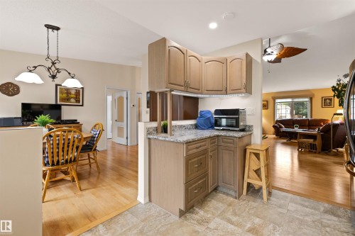 #1 10 Grange Dr, St. Albert, AB - Indoor