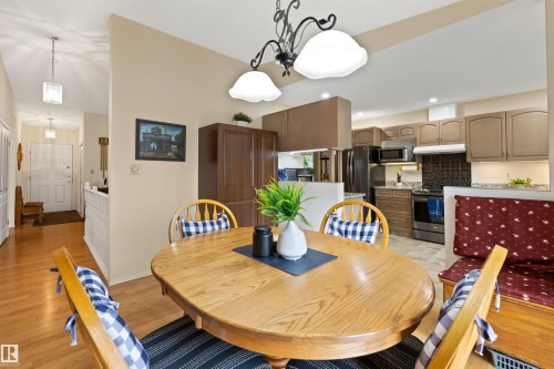 #1 10 Grange Dr, St. Albert, AB - Indoor Photo Showing Dining Room
