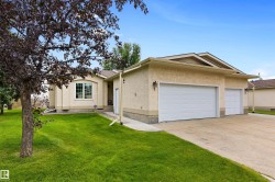 #1 10 GRANGE DR St. Albert, AB T8N 5Z2