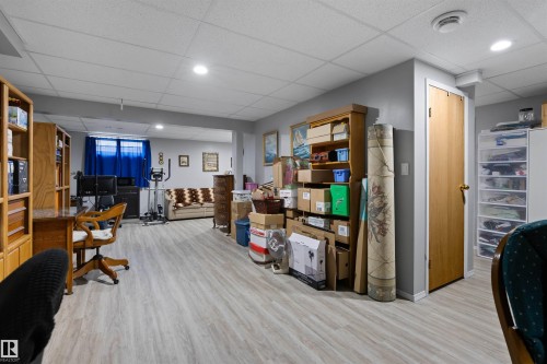 #1 10 Grange Dr, St. Albert, AB - Indoor