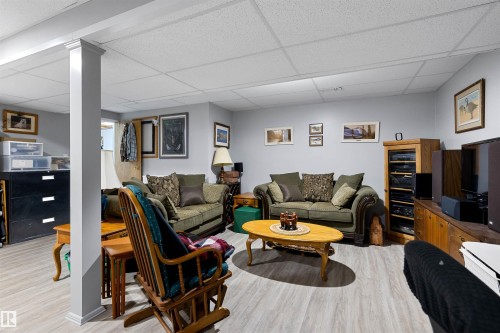 #1 10 Grange Dr, St. Albert, AB - Indoor