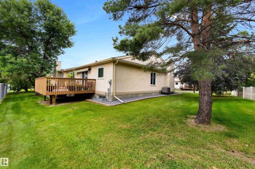 #1 10 Grange Dr, St. Albert, AB - Outdoor
