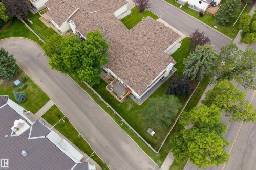 #1 10 Grange Dr, St. Albert, AB -  With View
