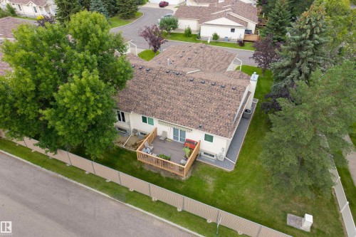 #1 10 Grange Dr, St. Albert, AB - Outdoor