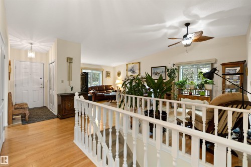 #1 10 Grange Dr, St. Albert, AB - Indoor Photo Showing Other Room