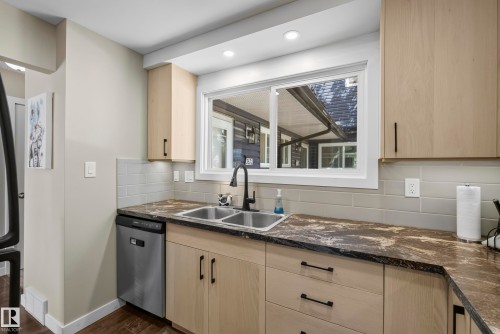 3522 42 Street Nw, Edmonton, AB - Indoor Photo Showing Kitchen With Double Sink