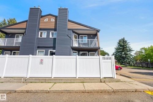 3522 42 Street Nw, Edmonton, AB - Outdoor With Balcony