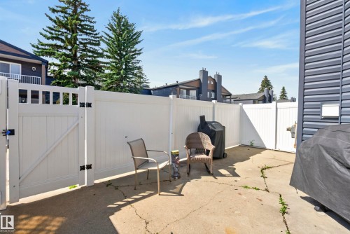 3522 42 Street Nw, Edmonton, AB - Outdoor