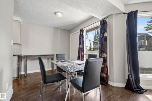 3522 42 Street Nw, Edmonton, AB - Indoor Photo Showing Dining Room