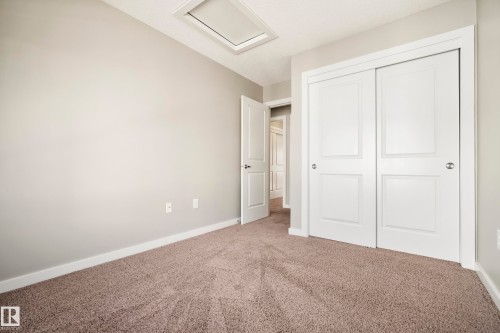 #82 2803 James Mowatt Trail Sw, Edmonton, AB - Indoor Photo Showing Other Room