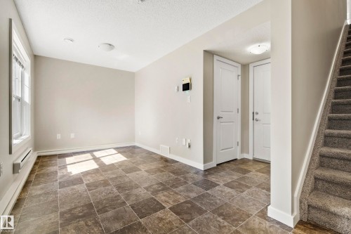 #82 2803 James Mowatt Trail Sw, Edmonton, AB - Indoor Photo Showing Other Room