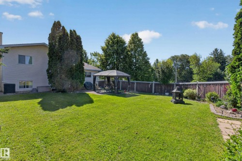 2 Woodside Crescent, Spruce Grove, AB - Outdoor