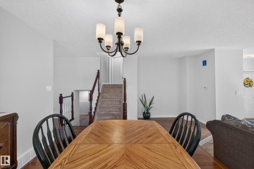 2 Woodside Crescent, Spruce Grove, AB - Indoor Photo Showing Dining Room