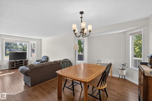 2 Woodside Crescent, Spruce Grove, AB - Indoor