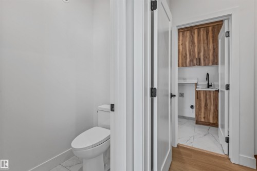 5 Mockingbird Crescent, Fort Saskatchewan, AB - Indoor Photo Showing Bathroom