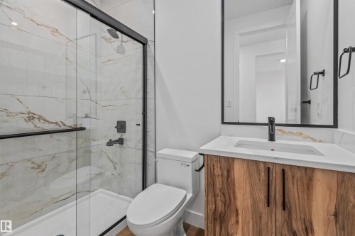 5 Mockingbird Crescent, Fort Saskatchewan, AB - Indoor Photo Showing Bathroom