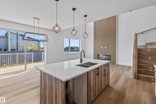 5 Mockingbird Crescent, Fort Saskatchewan, AB - Indoor Photo Showing Kitchen With Double Sink