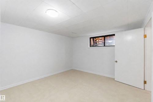11840 St Albert Trail Nw, Edmonton, AB - Indoor Photo Showing Other Room