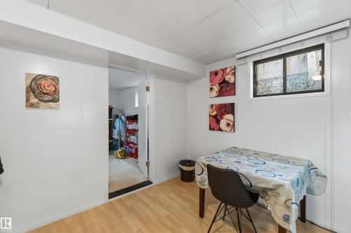 11840 St Albert Trail Nw, Edmonton, AB - Indoor