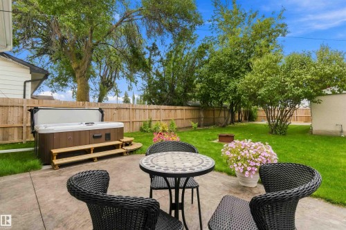 11840 St Albert Trail Nw, Edmonton, AB - Outdoor With Deck Patio Veranda With Backyard