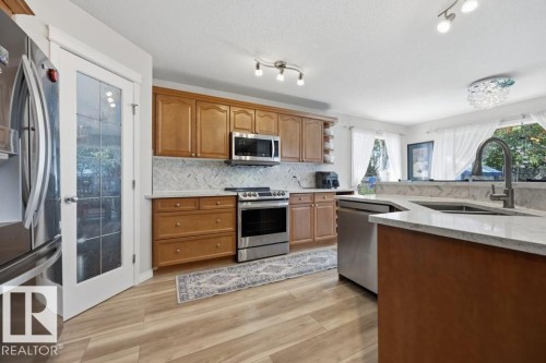 22 Bonin, Beaumont, AB - Indoor Photo Showing Kitchen With Double Sink