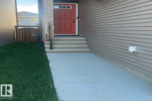 6411 27 Avenue Sw, Edmonton, AB - Outdoor With Exterior