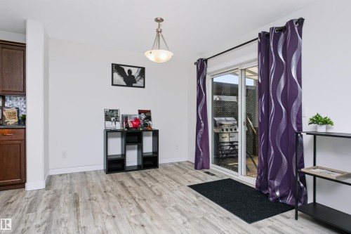 4120 50 Street, Gibbons, AB - Indoor