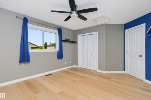4120 50 Street, Gibbons, AB - Indoor
