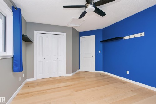 4120 50 Street, Gibbons, AB - Indoor