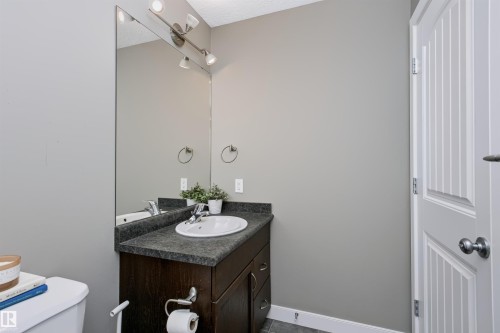 4120 50 Street, Gibbons, AB - Indoor Photo Showing Bathroom